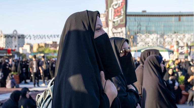 Iran donio novi zakon o "čednosti i hidžabu"